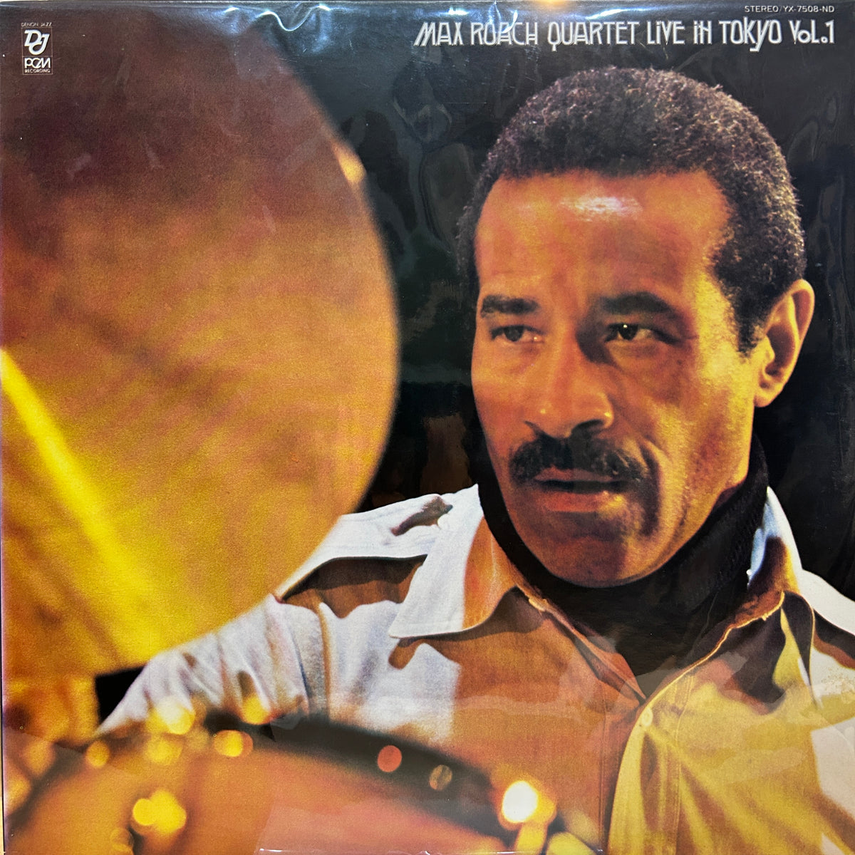 MAX ROACH QUARTET - LIVE IN TOKYO VOL.1 = ライブ・イン・トーキョーVOL.1